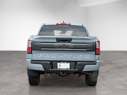 Used 2025 Nissan Frontier PRO-4X AWD/4WD image 4