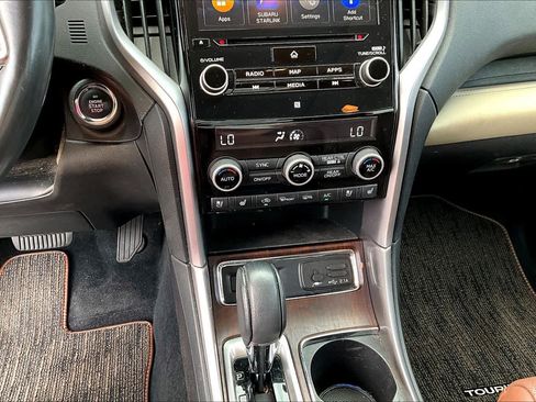 Used 2019 Subaru Ascent Touring w/ Popular Package #2 AWD/4WD image 29
