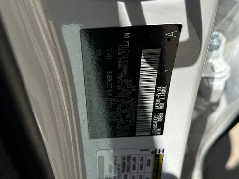Used 2025 Lexus NX 250 FWD w/ Premium Package image 30