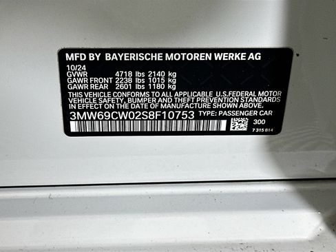 Used 2025 BMW 330i Sedan image 12