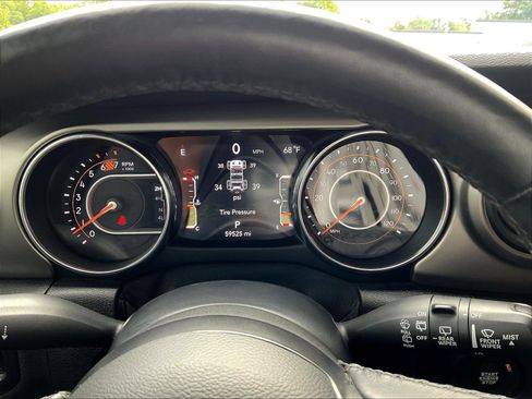 Used 2020 Jeep Wrangler Unlimited Sport AWD/4WD image 13