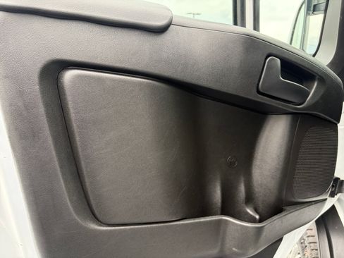 Used 2023 RAM ProMaster 2500 FWD image 13