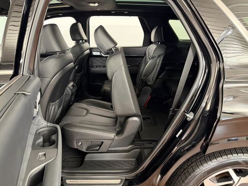 Used 2022 Hyundai Palisade Calligraphy image 34