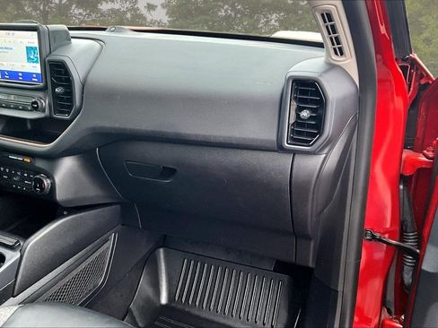 Used 2022 Ford Bronco Sport Outer Banks w/ Tech Package image 27