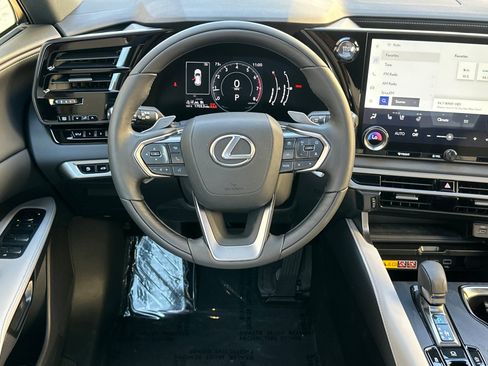 Used 2023 Lexus RX 350 Premium image 15