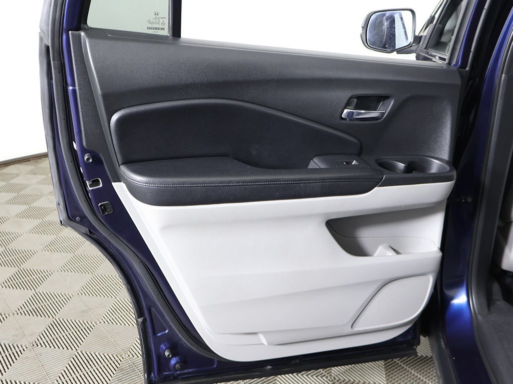Used 2017 Honda Pilot EX-L image 25