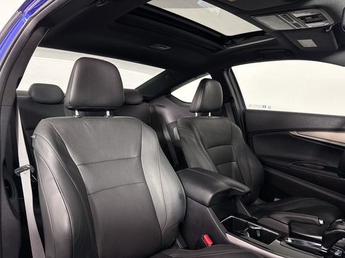 Used 2017 Honda Accord EX-L image 36