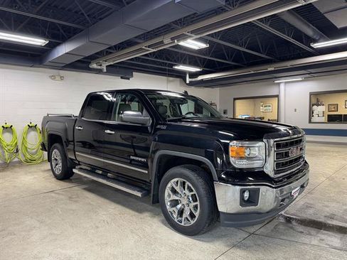 Used 2014 GMC Sierra 1500 SLT w/ SLT Crew Cab Value Package AWD/4WD image 3
