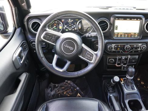 Used 2023 Jeep Wrangler Unlimited Sahara w/ Cold Weather Group image 20