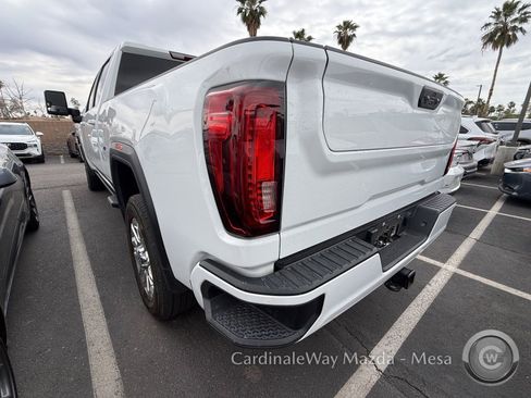 Used 2022 GMC Sierra 2500 AT4 w/ Gooseneck/5TH Wheel Package image 4