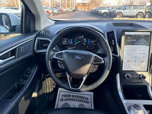 Used 2024 Ford Edge SEL AWD/4WD image 18