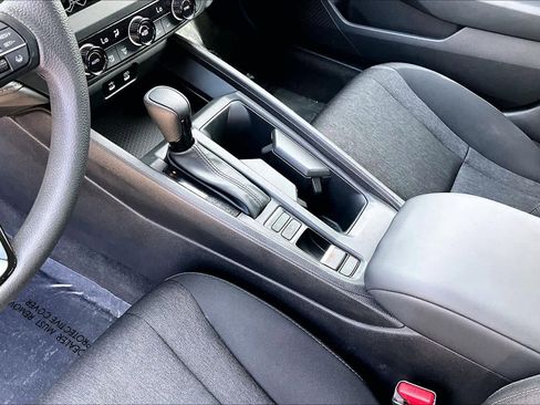 Used 2023 Honda Accord EX image 16