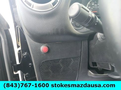 Used 2016 Jeep Wrangler Unlimited Sahara w/ Max Tow Package image 15