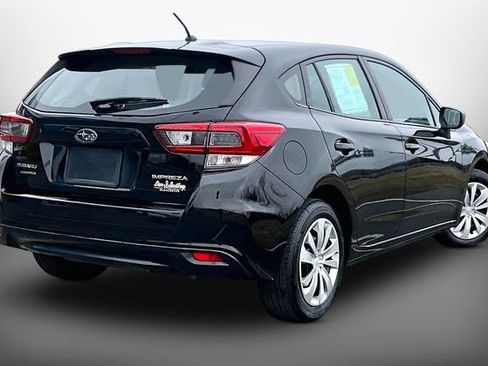 Used 2022 Subaru Impreza 2.0i image 2