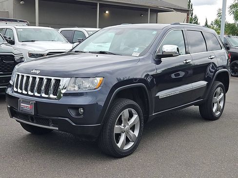 Used 2012 Jeep Grand Cherokee Overland AWD/4WD image 3