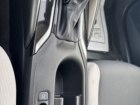 Used 2023 Toyota Corolla LE image 19