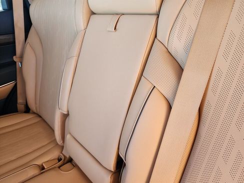 Used 2022 Genesis GV80 3.5T w/ Advanced Package 06 image 93