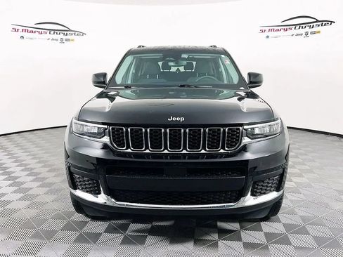 Used 2023 Jeep Grand Cherokee L Laredo AWD/4WD image 3