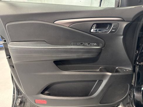Used 2021 Honda Pilot Special Edition image 29