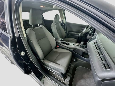 Used 2019 Honda HR-V EX image 30