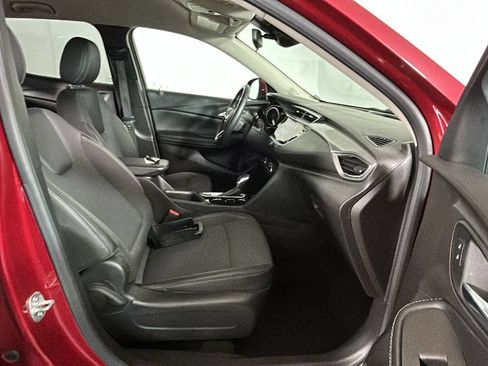 Used 2021 Buick Encore GX Preferred w/ Cold Weather Comfort Package AWD/4WD image 34