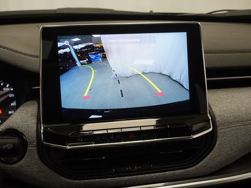 Certified 2022 Jeep Compass Latitude w/ Sun and Sound Group image 33