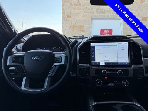 Used 2022 Ford F250 Platinum w/ FX4 Off-Road Package image 8