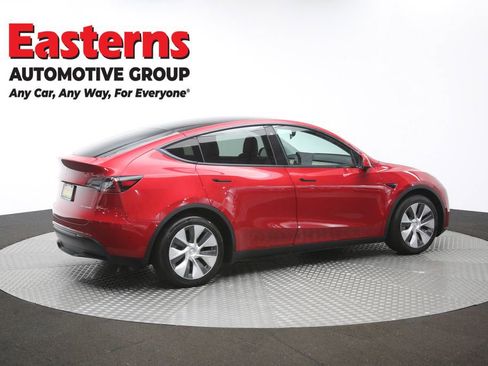 Used 2021 Tesla Model Y Long Range AWD/4WD image 37