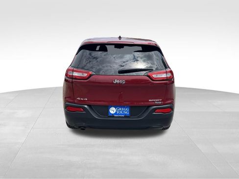 Used 2014 Jeep Cherokee Sport AWD/4WD image 4