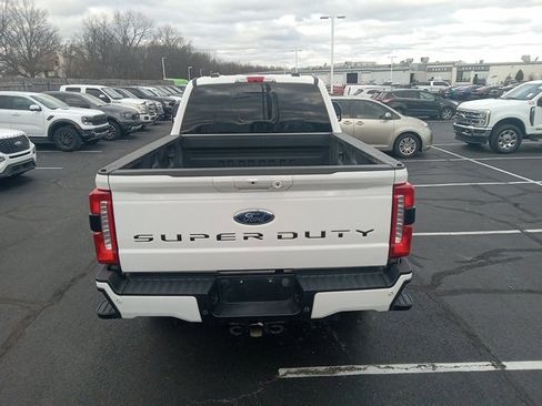 Used 2023 Ford F250 Lariat w/ Sport Appearance Package image 6