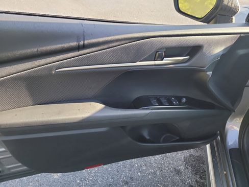 Used 2025 Toyota Camry SE image 16