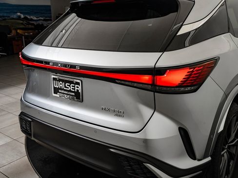 Certified 2023 Lexus RX 350 F Sport w/ Cold Area Package image 9