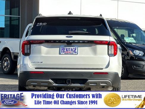 New 2026 Ford Explorer Active image 5