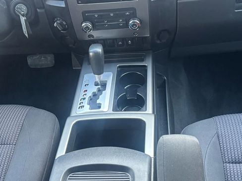 Used 2012 Nissan Titan SV w/ SV Value Truck Pkg AWD/4WD image 28