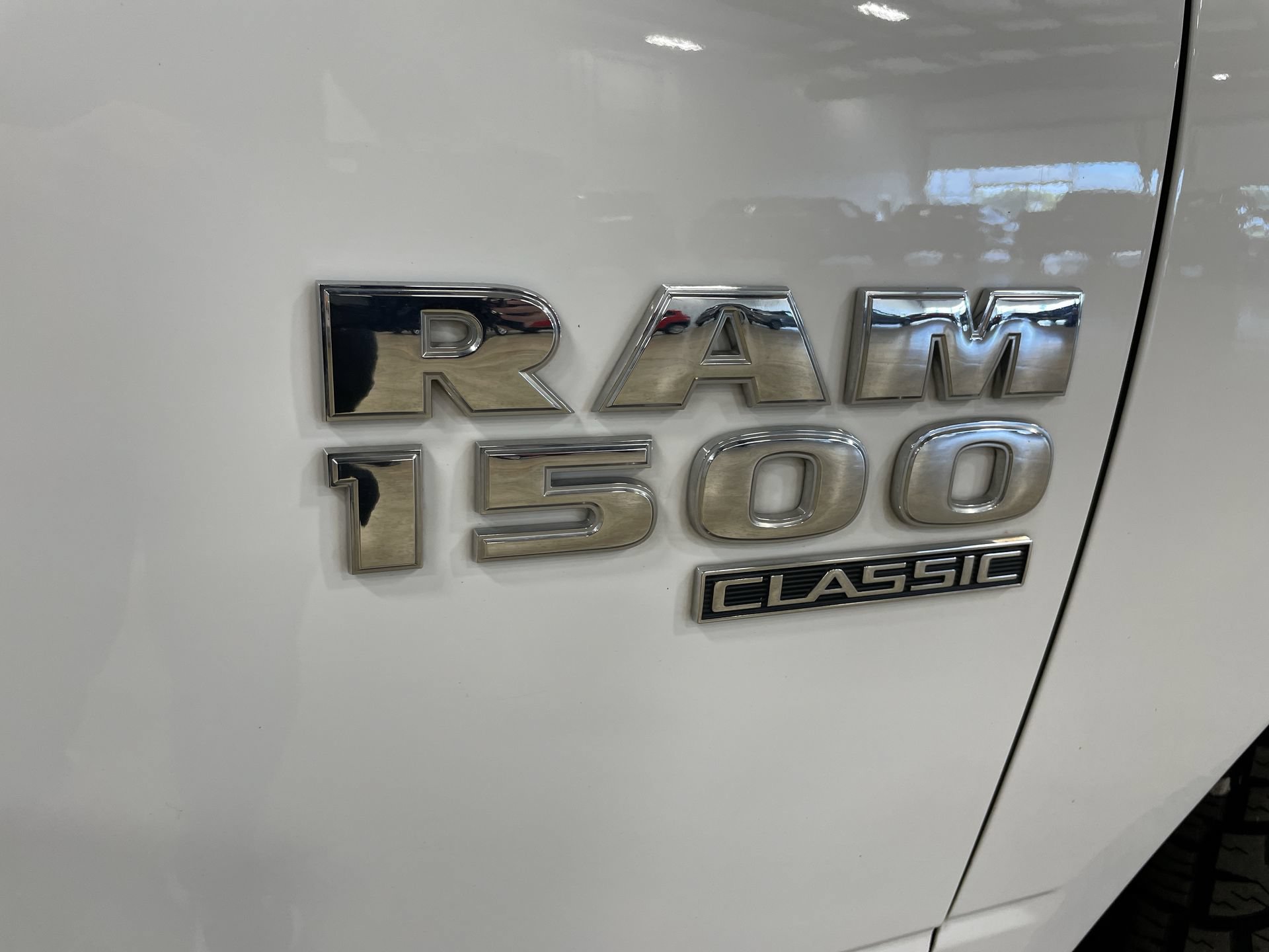 Used 2022 RAM 1500 Classic SLT w/ Trailer & Traction Group RWD image 27