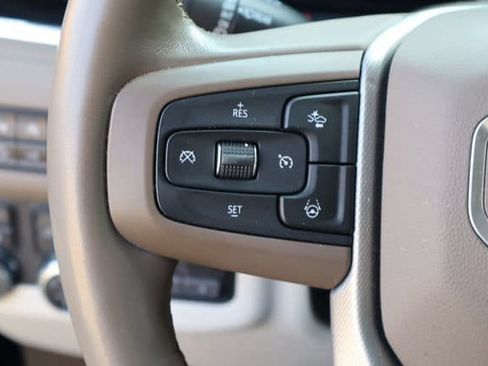 Used 2024 GMC Yukon Denali w/ Advanced Technology Package AWD/4WD image 14