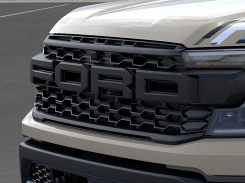 New 2025 Ford Ranger Raptor image 17
