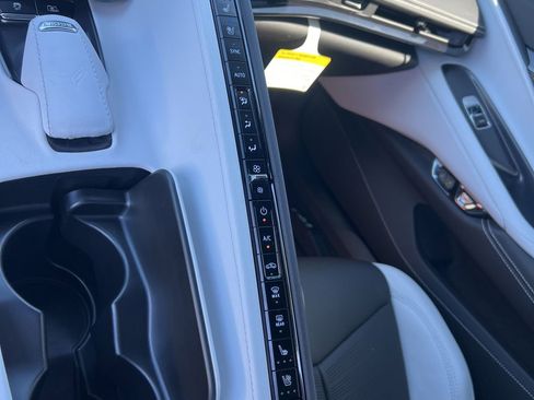 Used 2024 Chevrolet Corvette Stingray Preferred Cpe w/ Stealth Interior Trim Package RWD image 4