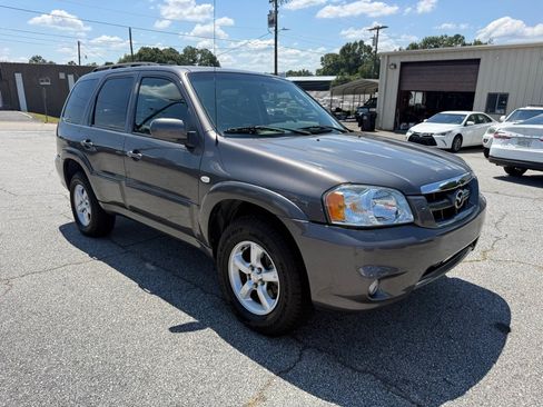 Used 2006 MAZDA Tribute s w/ Package 2 FWD image 3