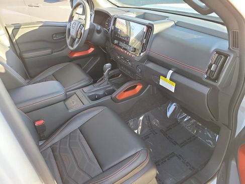 New 2026 Nissan Frontier Pro-X w/ Pro Premium Package RWD image 11