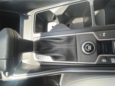 Used 2024 Kia Sorento S w/ Panoramic Sunroof Package FWD image 19