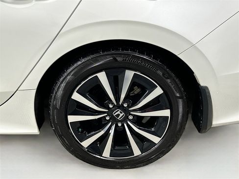 Certified 2024 Honda Civic EX image 24