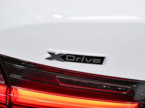 Used 2025 BMW M340i xDrive AWD/4WD image 94