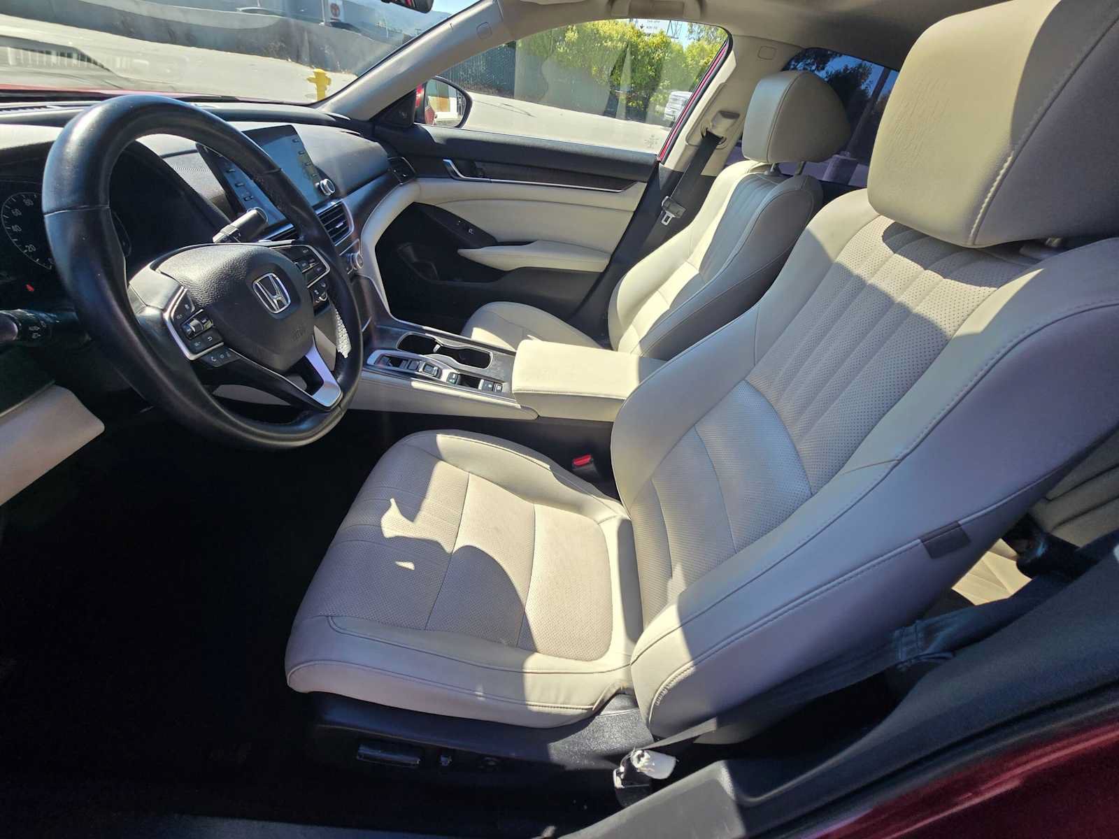Used 2018 Honda Accord EX-L image 21