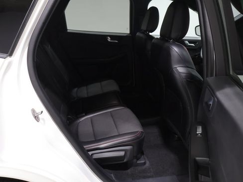 Used 2024 Ford Escape ST-Line AWD/4WD image 21