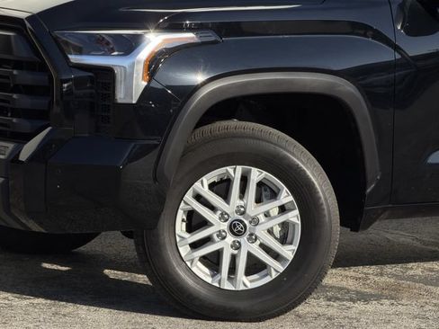 Used 2024 Toyota Tundra SR5 w/ SR5 Premium Package AWD/4WD image 8