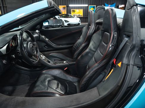 Used 2016 McLaren 650S Spider image 20