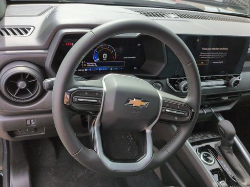 New 2026 Chevrolet Colorado W/T w/ WT Custom Package AWD/4WD image 11