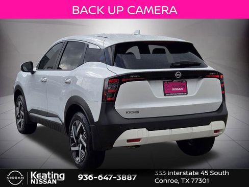 Certified 2025 Nissan Kicks SV image 5