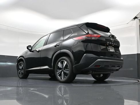 Certified 2023 Nissan Rogue SL w/ SL Premium Package AWD/4WD image 22